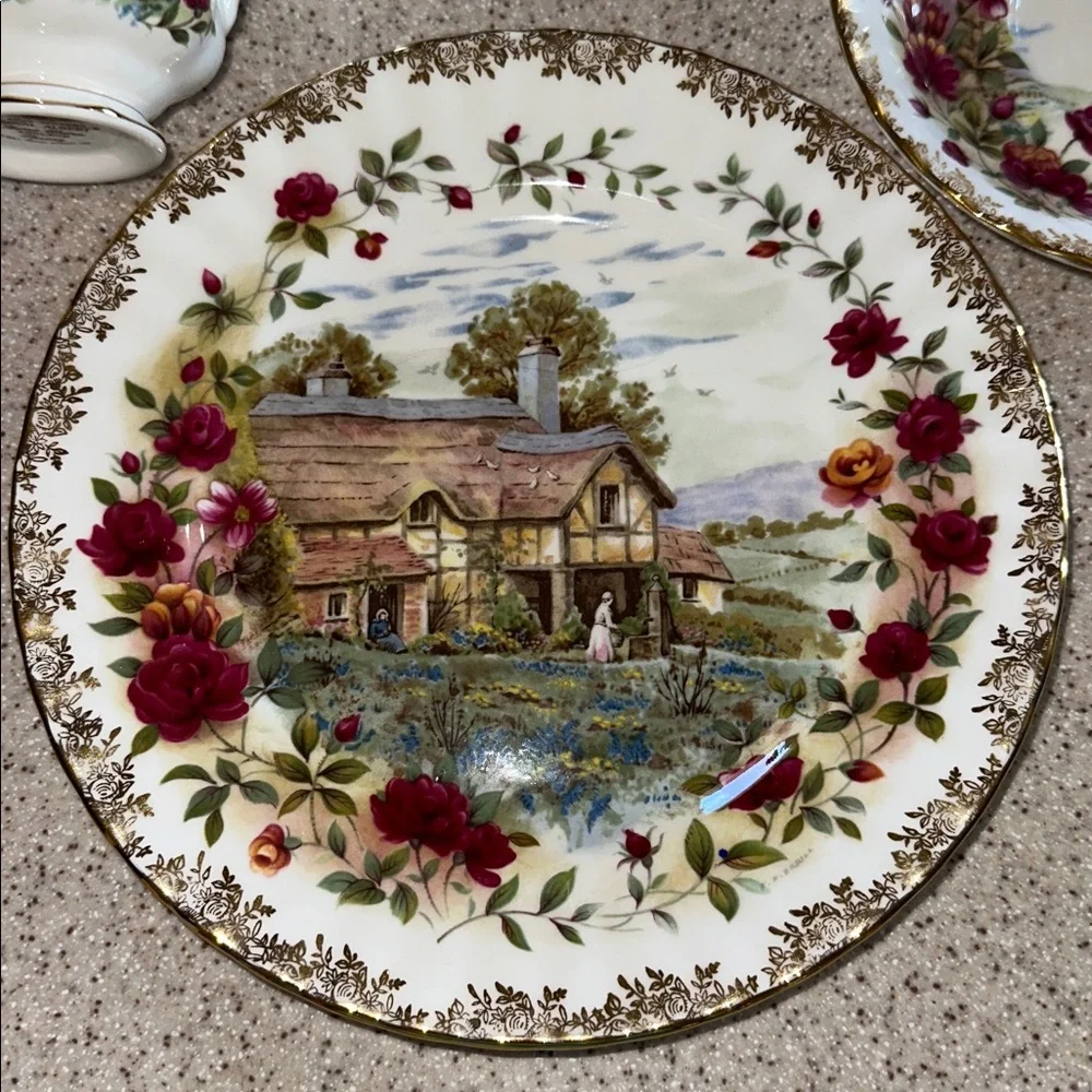 Royal Albert Four Seasons Series SPRING Country Scenes 3 piece set Teacup plates